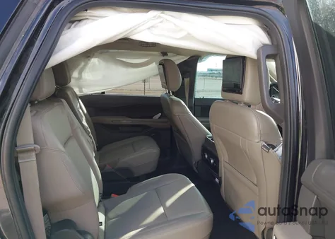 2021 Ford Expedition Xlt Max z USA, uszkodzony, nr VIN 1FMJK1HT0MEA48668